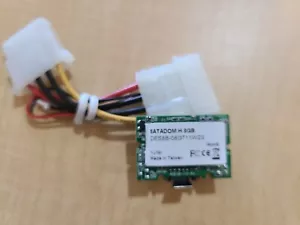  Innodisk DES8B-08GT11W2S 8GB SATADOM H  Industrial Grade - Picture 1 of 2