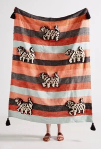Anthropologie Richmond Throw Blanket Hand Tufted Animal Design Brown 50 X 60 NWT - Picture 1 of 5