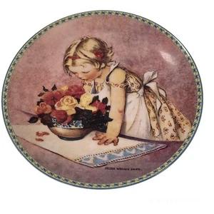 Plato Coleccionista Knowles TIME TO SMELL THE ROSES Yesterday's Innocents 8.25" - Imagen 1 de 7