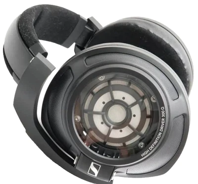 Sennheiser HD 820 Reference Headphones Over-Ear Closed back - Image 1 of 4