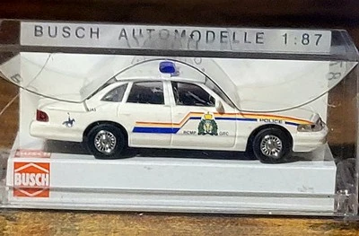 Busch 49006 Ford Crown Victoria RCMP Canada Police car HO 1:87 - Image 1 of 4