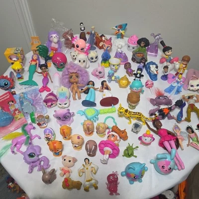 Niñas Juguetes Mixtos 82 LOTE MINI FIGURAS DE JUGUETE McDonalds Disney Animales DIBUJOS ANIMADOS ¡Más! Foto 1 de 4