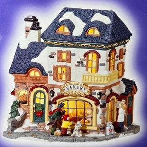 Santa’s Workbench INTERIOR VIEW Collection Sweet Stuff Bakery 2002 Lighted New - Picture 1 of 10