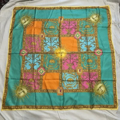Bufanda italiana vintage 100 % seda usada en excelente estado patrón de sol barroco verde, naranja azul rosa Foto 1 de 4