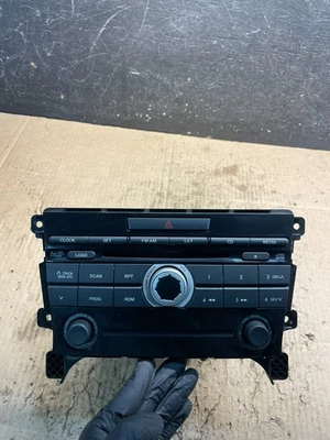 Mazda CX7 CX-7 AM FM 2007-2009 6 discos reproductor de CD radio estéreo u1337 DG Foto 1 de 4