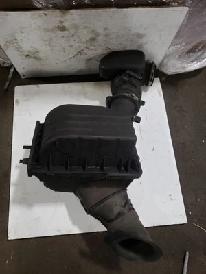 Filtro de aire 4,0 L compatible con 06-10 EXPLORER 1407151 Foto 1 de 4