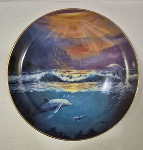 Franklin Mint collector plate-DAWN OF THE DOLPHIN - Picture 1 of 2