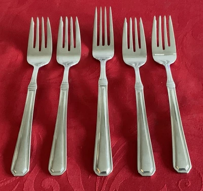 Cuisinart 18/10 из нержавеющей стали Exeter лот из 4 салат вилки 7» и 1 ужин вилка 7 3/4» - Изображение 1 из 4