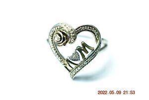 STERLING SILVER "MOM" RING WITH DIAMOND - SIZE 9