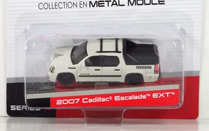 Maisto All Stars 2014 Release Series 14 2007 Cadillac Escalade EXT blanco 1:64 - Imagen 1 de 6