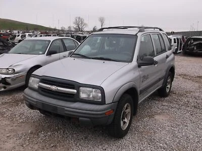 Eje de transmisión delantero usado se adapta a: Chevrolet Tracker AT 2002 grado delantero A Foto 1 de 4