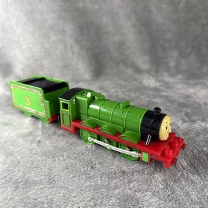 Thomas and Friends 2002 Tomy Trackmaster Henry and Tender NOT WORKING - Picture 1 of 6