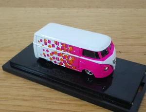 HOTWHEELS 1:64 Volkswagen VW T1 Combi - Transporter - Kombi - Foto 1 di 6