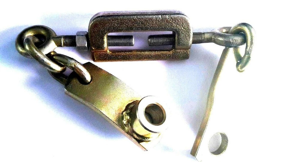 Massey Ferguson  Unterlenker Spannkette MF 135 #156 - Bild 1 von 1