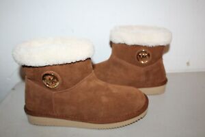 NEW MICHAEL KORS SUEDE FAUX SHEARLING BOOTIE BOOTS GOLD LOGO TAN LUGGAGE