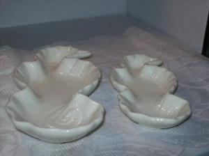A SET OF SEAHORSES - LARGE & SMALL BY GLOBAL DESIGN & KATE WILLIAMS TRINKET DISH - Picture 1 of 4