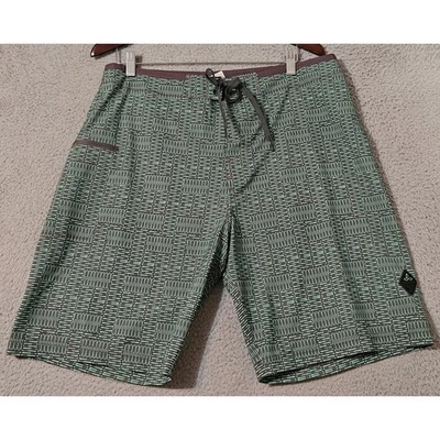 Prana Men's Catalyst Board Shorts Green Patterned Shorts Men's Size 36 - Image 1 of 4