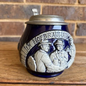 DE COLECCIÓN WICK-WERKE PIEDRA CERÁMICA AZUL Y BLANCO, TAPA DE PELTRE #7277 IM HOFBRAUHAUS - Imagen 1 de 12