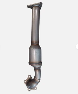 New Left Catalytic Converter Fits 2015–2016 Chevy Colorado GMC Canyon 3.6L V6 - Picture 1 of 7