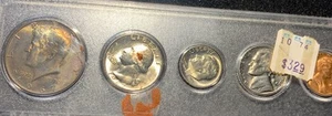1967 - P - 5-Coins Set in Whitman Holder - WITH 40% SILVER HF DOL TONING COIN - Picture 1 of 7