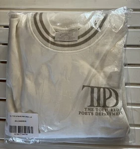 Suéter Taylor Swift The Tortured Poets Department Cuello Redondo Talla GRANDE L-EN MANO - Imagen 1 de 9