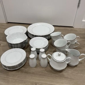 RC Philippines by Noritake p509 Coronal Dinner Set - Set of 42 Pieces - Picture 1 of 12