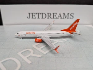 1/400 SUNWING AIRLINES BOEING 737-800 / 800SCWL 2017'S COLORS C-GNCH AEROPOLARIS - Picture 1 of 9