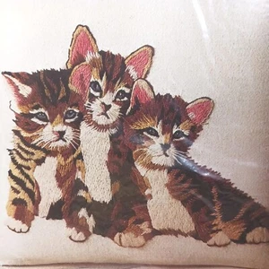 Vintage Katze Nadelspitze Crewel Kit drei kleine Kätzchen Columbia Minerva Neu 7696 - Bild 1 von 14
