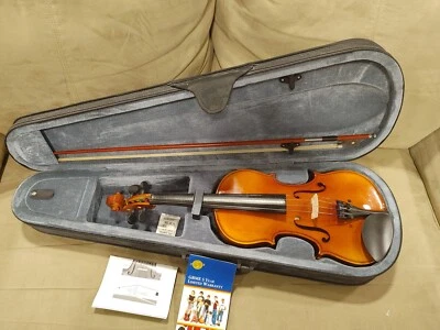 GREAT SHAPE Gibson Baldwin Music Education 4/4 Concert Violin Bow & Case GBVLSM - Image 1 of 4