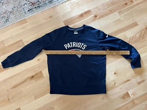 Nike Patriots Men’s Crew Neck Sweater - Picture 1 of 4