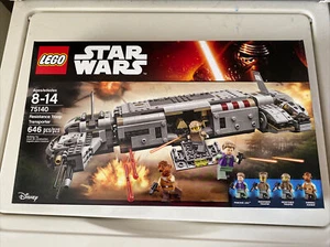 Retired LEGO Star Wars 75140 Resistance Trooper Transporter - New in Sealed Box - Picture 1 of 1