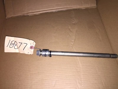 Yamaha V-Star 650 Front Wheel Axle XV650  2009   #  18877 Foto 1 de 3