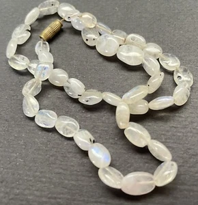 Vintage Moonstone Choker Necklace Spiritual Healing Crystal Stone Feminine Hope - Picture 1 of 3