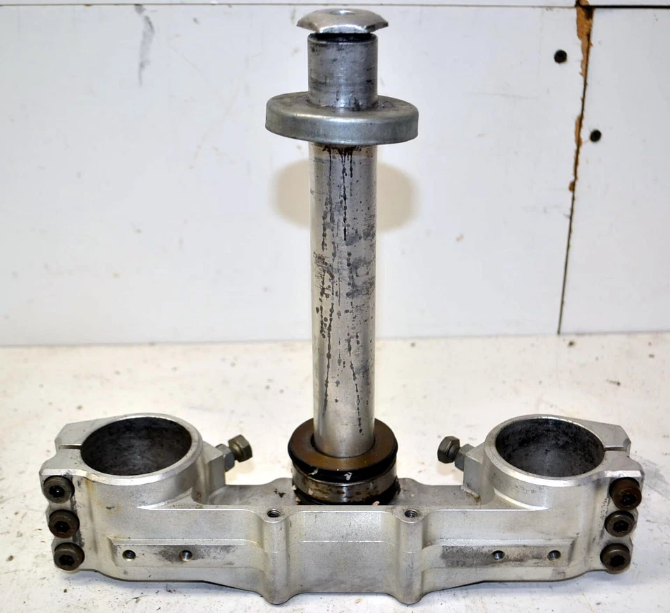 KTM 250 SX 380 300 Abrazaderas Triple Vástago de Árbol ¿APLICADO EN SARTÉN? 50301032014 1997-1999 Foto 1 de 4