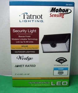 Patriot Solar Security Outdoor Led Light 2000Lumens 120° Motion Sensing - Picture 1 of 19