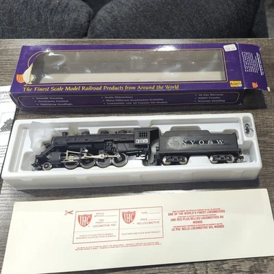 IHC M9529 HO Scale New York Ontario and Western 2-8-0 Consolidation Steam Locomo - Image 1 of 4