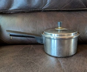 Vintage Signature Prestige 18-8 Tri-Ply Stainless Steel 2 QT Pan With Lid - Picture 1 of 15
