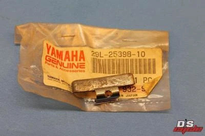 NOS YAMAHA FJ1100 RUEDA DELANTERA (20G) PIEZA EQUILIBRADORA # 29L-25398-10 Foto 1 de 4