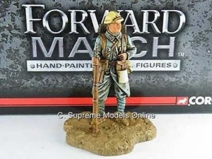 FRENCH CORPORAL BATTLE OF THE SOMME 1/32ND SIZE FORWARD MARCH VERSION R0154X{:} - Picture 1 of 6