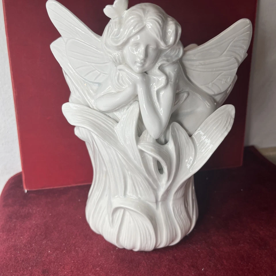 Fitz and Floyd Fairies 8 1/4" White Art Nouveau Ceramic Vase Sculpture Vintage - Image 1 of 4