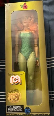 Figura de acción moderna Mego Target exclusiva DC Poison Ivy 14 pulgadas Foto 1 de 2