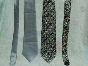HERMÈS ~ Corbatas de seda (LOTE de 2) gris plata y patrón de cruz a cuadros - Imagen 1 de 3
