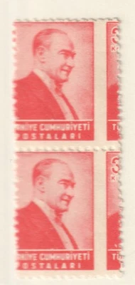 Par definitivo de estampillas de Turquía 1955 Error Misperf Ataturk 3K MNH. SG 1605 Variedad Foto 1 de 3