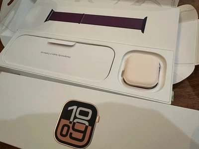 Apple Watch Series 10 42mm GPS Rose Gold w/ Plum Sport Loop MWWK3LW/A