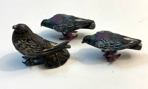 3 pequeñas figuras miniatura de aves de metal pesado, ¿plomo? 1,5"" - Imagen 1 de 8