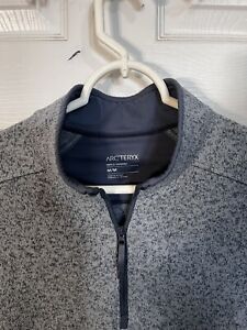 arc teryx mens Heather Blue 1/4 zip pullover M