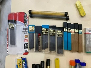 Lápiz mecánico grande asst cables amarillo azul rojo grafito vintage etc pentel - Imagen 1 de 9