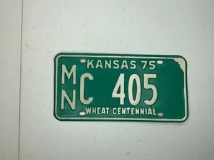 Placa de matrícula Kansas 1975 etiqueta del condado de Marion # C 405 número bajo - Imagen 1 de 2