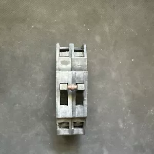 Zinsco Q270 2 Pole 70 Amp 120/240V AC Type Q GTE Sylvania Thick Plug In Breaker - Picture 1 of 9