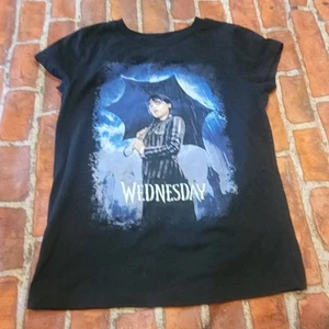 Wednesday Girls Short Sleeve T Shirt Sz 8 Guc - Picture 1 of 1